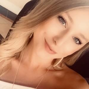 Meet your Posher, Kristen